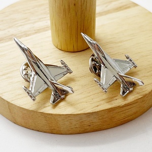 Vente en gros usine : Badge de pilote d'aviation en métal 3D, épinglette d'avion, broche de poitrine pour uniforme d'aviateur, emblème - Product Image 2