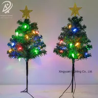Vente chaude Petit Extérieur LED Solaire Arbre De Noël Lumières Étanche IP65 Jardin Pelouse Lampadaires Décoratifs pour Cour