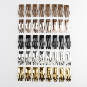 Transfrontalier Offre Spéciale métal Snap Triangle fourchette peigne outil de coiffure pour femmes frange côté Clip en boîte en gros - Product Image 2