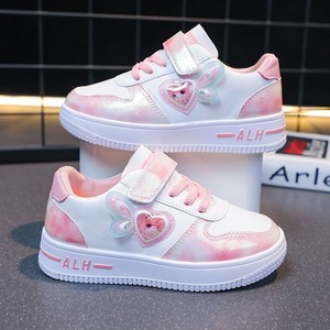 Sneakers Casual da <span class=keywords><strong>Bambina</strong></span> 2026 Primavera Autunno Nuove Scarpe da Skate alla Moda Versatili per Bambine Scarpe Casual per Bambini - Product Image 1