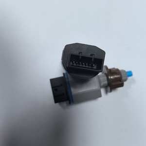 Interruptor de luz de freno Toyota 84340-09200 para reemplazo y reparación de interruptores automotrices - Product Image 5
