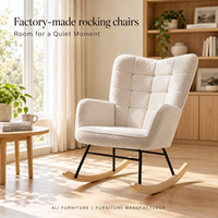 Fauteuil à bascule moderne et confortable en bouclette, avec accoudoirs rembourrés à motif quadrillé capitonné, pour la détente à la maison et le coin lecture