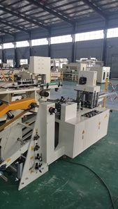 Petite machine de fabrication de serviettes en papier haute capacité, modèle 2200, avec moteur et engrenages pour la production de mouchoirs 30x30 - Product Image 6