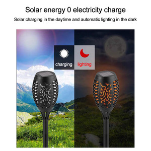 Lampe <span class=keywords><strong>torche</strong></span> solaire à 12 LED effet flamme, à induction intelligente, pour extérieur, idéale pour <span class=keywords><strong>jardin</strong></span> et éclairage de rue – Meilleure vente - Product Image 5