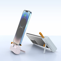 Neue Produkte Mini-Endstück-Ladegerät Powerbank Tragbares Ladegerät LED-Digitalanzeige 4500mAh Power Bank mit Kabel