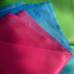 チェック柄ポリエステルチェック柄ポリタータンチェックタフタ生地 - Product Image 2