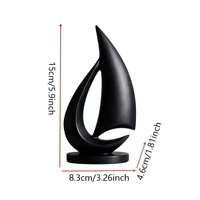 Décoration d'intérieur abstraite en forme de voilier, statue nautique minimaliste, figurine de voilier noir et blanc pour la présentation sur table, décoration de salon