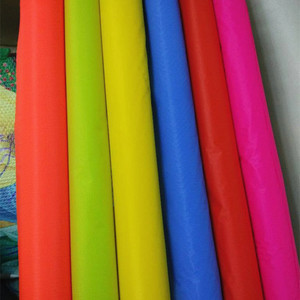 Tissu en nylon taffetas AQTQ 240T Nylon66 résistant à la déchirure, enduit de silicone, pour <span class=keywords><strong>parapente</strong></span> - Product Image 2