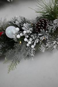 Guirlande de Noël suspendue personnalisée, écologique, à bas prix, avec des aiguilles de pin et des cônes - Product Image 4