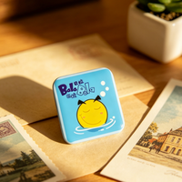 Épingles en métal acrylique personnalisées sur mesure en forme carrée avec badges à thème de dessins animés pour la décoration des vêtements d'enfants, cadeaux