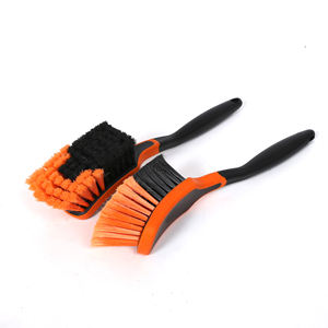 Spazzola per la pulizia delle ruote Multi-auto con logo personalizzato - Product Image 4