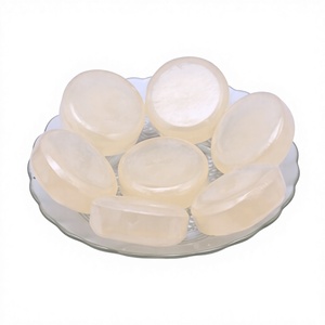 Jabón Natural Artesanal de Aceite de Coco Puro, Limpieza Tradicional para Niños, Lavado de Manos, Baño y Cuidado Corporal - Product Image 1