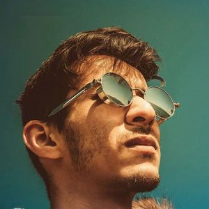 Lunettes de soleil rondes rétro en métal avec logo personnalisé, protection UV400, monture en alliage, style punk pour hommes et femmes - Product Image 1
