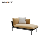 Canapé sectionnel rectangulaire de luxe moderne Totu, meuble de salon avec cadre en métal et rembourrage en éponge