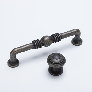 Retro Black Curved Cabinet <b>Handle</b> H-8151 Traditional Style <b>Door</b> <b>Handle</b> Stainless Steel Universal Drawer <b>Pull</b> - Product Image 1