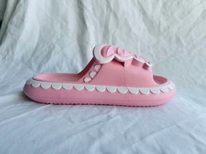 Pantofole a Forma di Farfalla Rosa in EVA Antiscivolo con Suola da 40mm per Tutte le Stagioni, Taglie 37 38 39 40 - Product Image 5