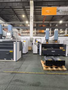 Máquina de Electroerosión por Penetración HF45 de Alta Calidad con Motor y Engranajes - Potencia de 22 kW, Precio Directo de Fábrica - Product Image 1