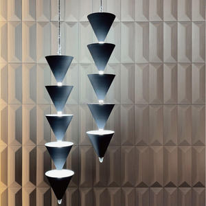 Exportation de carreaux de briques 3D colorés en béton UHPC pour revêtement mural intérieur/extérieur de bars, cafés et salles, écologiques, forme pyramide, 100*300*20mm - Product Image 1