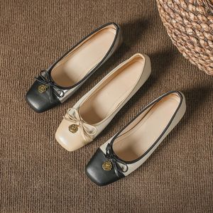 Zapatos de muñeca de talla grande 41-44 al por mayor para damas, zapatos de bailarina planos para mujeres <span class=keywords><strong>con</strong></span> <span class=keywords><strong>lazo</strong></span> - Product Image 1
