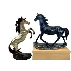 Escultura de Caballo de Resina de Lujo, Figura de Animal en 3D, Adorno de Arte Mural Pintado a Mano para Decoración de Hotel, Villa o Sala de Estar - Product Image 3