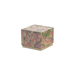 Paquet de boîte de papier cadeau de fleur rouge haut de gamme objets de collection en céramique théière japonaise antique tasses à thé boîte d'emballage de luxe cosmétique.