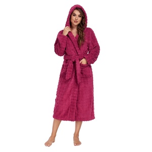 Hoge Kwaliteit Roze Super Zachte Sexs Flanellen Badjas Dames Bruidsmeisje Fleece Badjas - Product Image 1