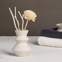 YST céramique usine diffuseurs de roseaux pour la maison lavande fleur Vase décoration de la maison diffuseur de parfum diffuseur de roseaux en céramique