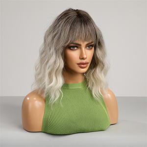 Noir blanc couches perruque <span class=keywords><strong>mi</strong></span>-longueur <span class=keywords><strong>cheveux</strong></span> vague <span class=keywords><strong>frange</strong></span> perruque africaine femmes résistant à la chaleur fibre mat Durable scène Photo - Product Image 5