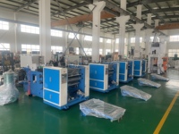 Machine de fabrication de feuilles de papier aluminium à grande vitesse pour usage domestique, avec fonction de pliage automatique