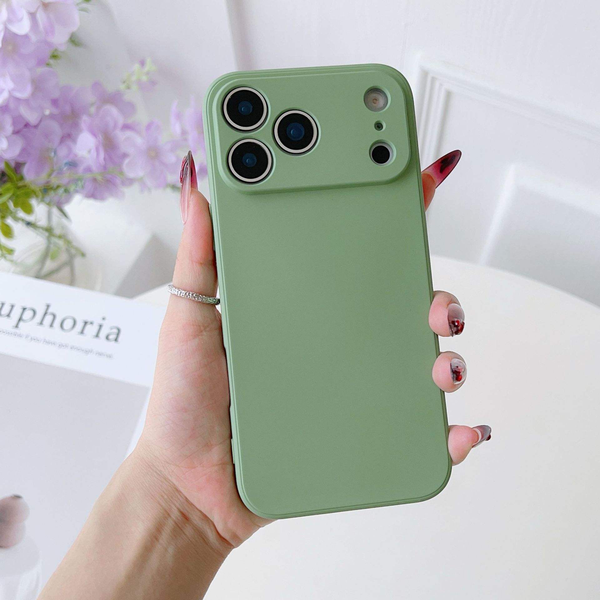 สีเขียว