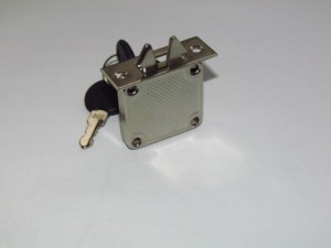 <span class=keywords><strong>Serratura</strong></span> per Cassetti in Ferro Tipo 202, Moderna con Doppio Chiusura a Scatto, Facile Installazione, per Soggiorno e Ufficio - Product Image 5