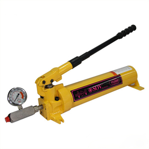 Pompe à huile hydraulique manuelle portable SOV P 80 en acier, certifiée CE, 700 bars, multi-étages, pour le marché de la fabrication et de l'exploitation minière - Product Image 2