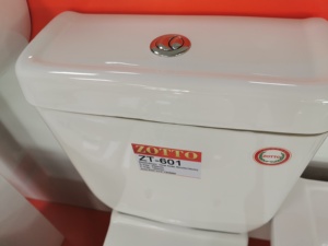 Toilette in Ceramica a Due Pezzi Economica con Design Allungato e Risparmio Idrico per Africa e Sri Lanka - Product Image 3