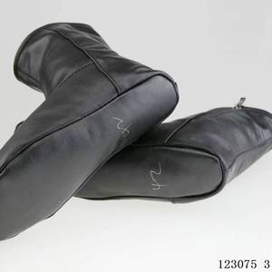 Chaussons en cuir Khuff Khuffain pour hommes, motif vache et mouton, pour l'Aïd et la prière, fabriqués au Pakistan - Product Image 6
