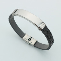 Cadeaux de promotion en gros bijoux de mode personnalisés Bracelet en silicone vierge Bracelet en acier inoxydable avec logo laser