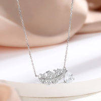 Bijoux de mode, collier avec pendentif géométrique en argent 925 et zircon cubique, design tendance pour femmes