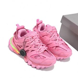 Chaussures de sport LED 3.0 de luxe de marque 2026 – Qualité supérieure, mode unisexe, semelle épaisse, amorti pour la marche - Product Image 1