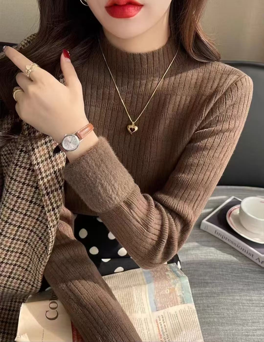 สีน้ำตาล