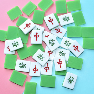 Oferta Especial: Fichas de Mahjong de Resina al por Mayor, Accesorios de Joyería Chinos con Diseño Kawaii - Product Image 4