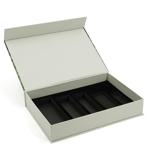 Ensemble de soins de la peau pour hommes de luxe personnalisé Boîte d'emballage avec insert en EVA monté avec velours - Product Image 2