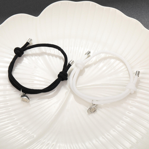 Promo Panas <span class=keywords><strong>2Pcs</strong></span>/Set Gelang <span class=keywords><strong>Magnet</strong></span> Hati Cinta Dapat Disesuaikan Buatan Tangan Hadiah Hari Valentine Gelang Pasangan <span class=keywords><strong>Magnet</strong></span> Hati - Product Image 5