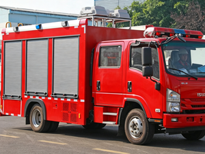 Camion de pompiers diesel manuel 6x4 avec pompe aérienne, camion de pompiers tout-terrain, camion de pompiers 4x4, camion de pompiers à poudre sèche à vendre - Product Image 2