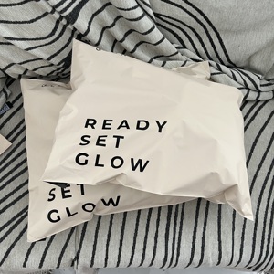 2023 Hot Custom Logo Design Printed <b>Waterproof</b> Poly Shipping Mailers Packaging Bags for Clothing Packing - Product Image 3