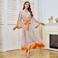 Nouvelle arrivée MT525, élégante robe Abaya unisexe en laine de printemps, style arabe du Moyen-Orient, broderie, maille incrustée de diamants, manches longues