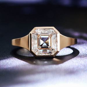 Bague de fiançailles en diamant de laboratoire HPHT CVD certifié IGI, or massif 18 carats, taille Asscher, diamant de laboratoire solitaire, bague de mariage - Product Image 1