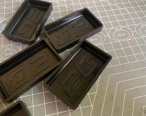 Pequeña máquina de moldeo por inyección de sobremesa vertical manual para PVC 10g plástico sin molde CE - Product Image 6