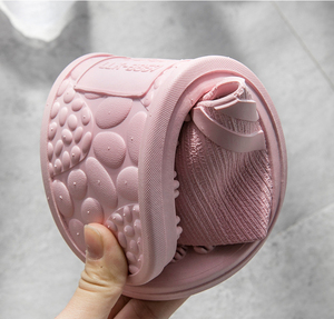 Greatslides Vente à Chaud Chaussons de Massage Rose, Sandales Chaussons de Haute Qualité pour Femmes Vente en Gros Sandales Plates Premium pour Dames - Product Image 2