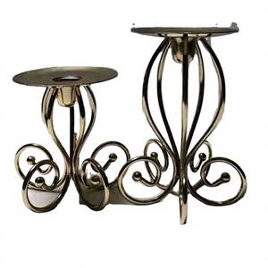 Bougeoir décoratif moderne en métal plaqué or Bougeoir de qualité supérieure Table d'éclairage Bougeoir décoratif en métal - Product Image 1