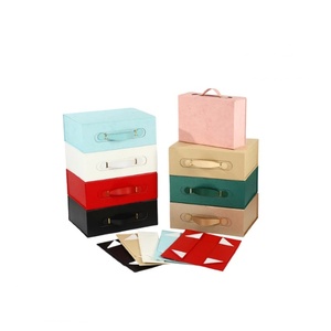 Caixa Dobrável Portátil de Alta Qualidade com Fecho Magnético e Alça de Couro para Embalagem de Presentes - Product Image 4