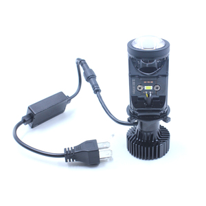 FSYLX Y6D H4 Mini Proiettore LED per Fari Auto, Lampadina 70W 13000lm H4 Abbaglianti e Anabbaglianti, Proiettore <span class=keywords><strong>Y6</strong></span> con Ventola per Fari H4 - Product Image 4